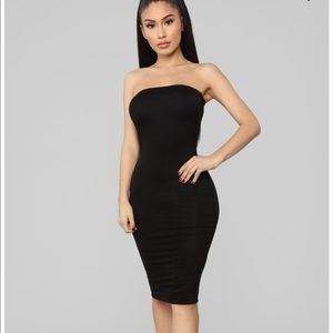 FASHION NOVA BODYCON DRESS